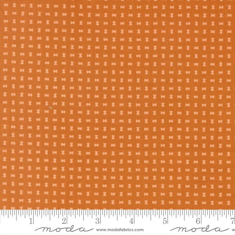 Elizabeth Hartman - Scenery - Spools Pumpkin